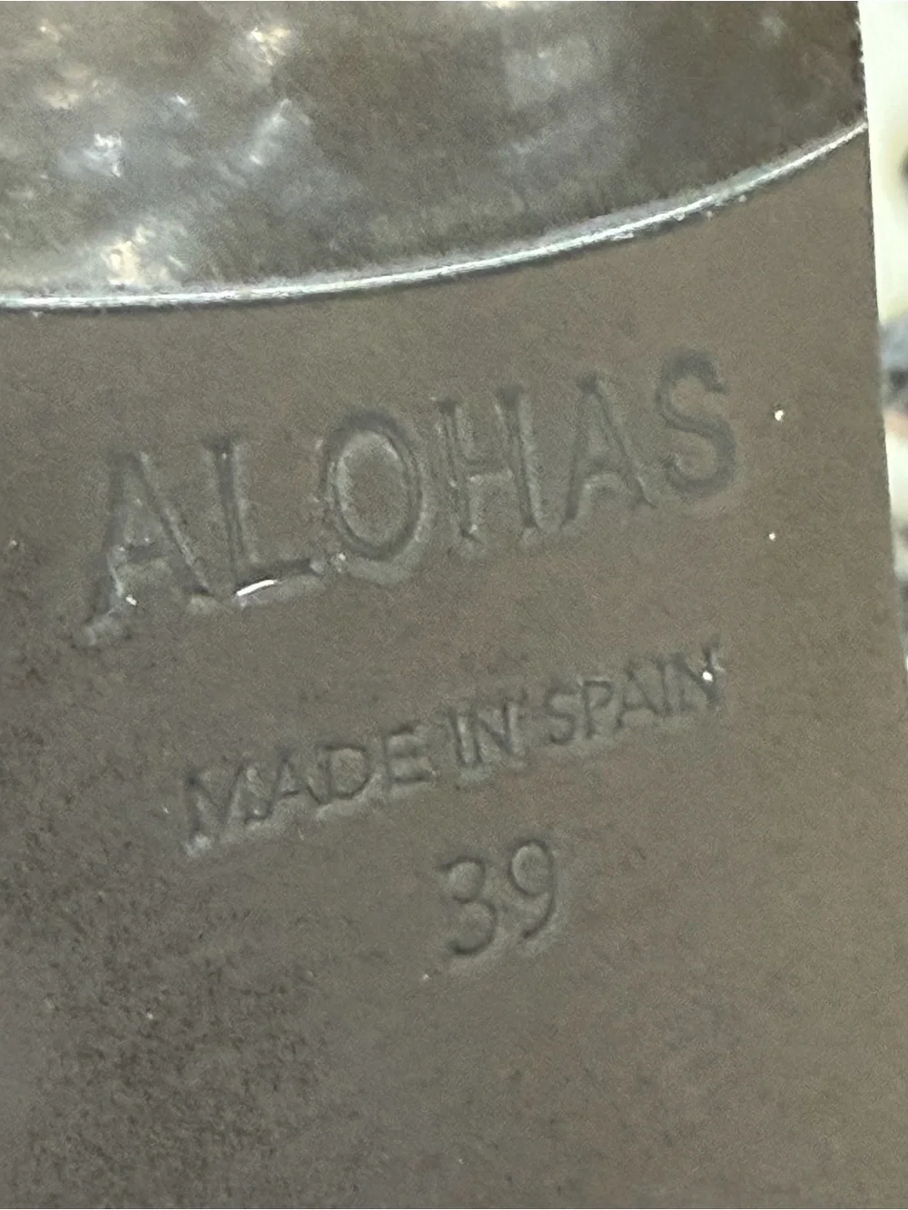 NWOT! Alohas Isobel Boots in Coffee Brown Leather